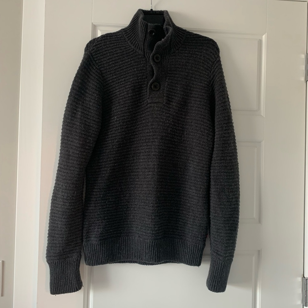 Levi’s Men’s 1/4 Button Up Dark Gray Mock Neck Knit Sweater